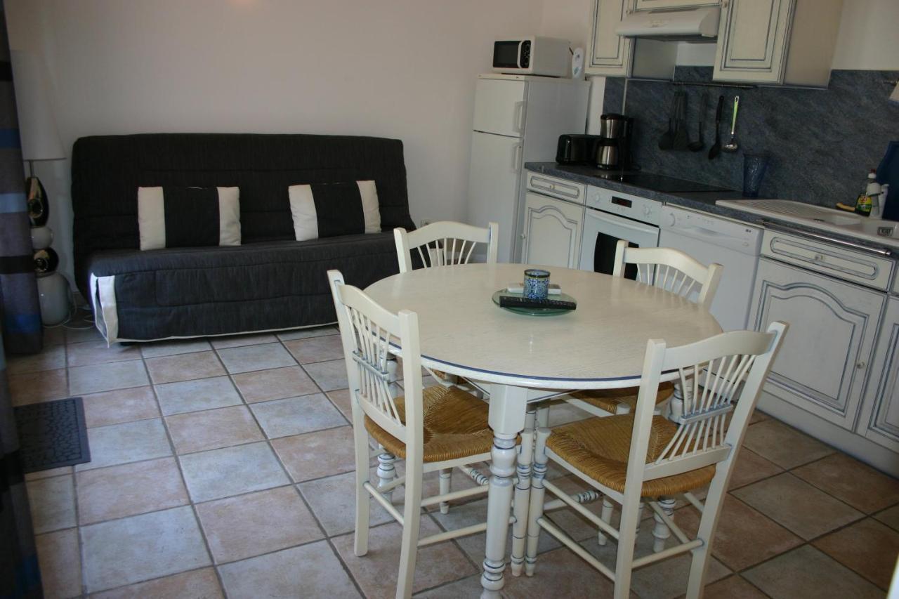 A la Verte Campagne - Appartements / Gîtes Roquebrune-sur Argens Extérieur photo