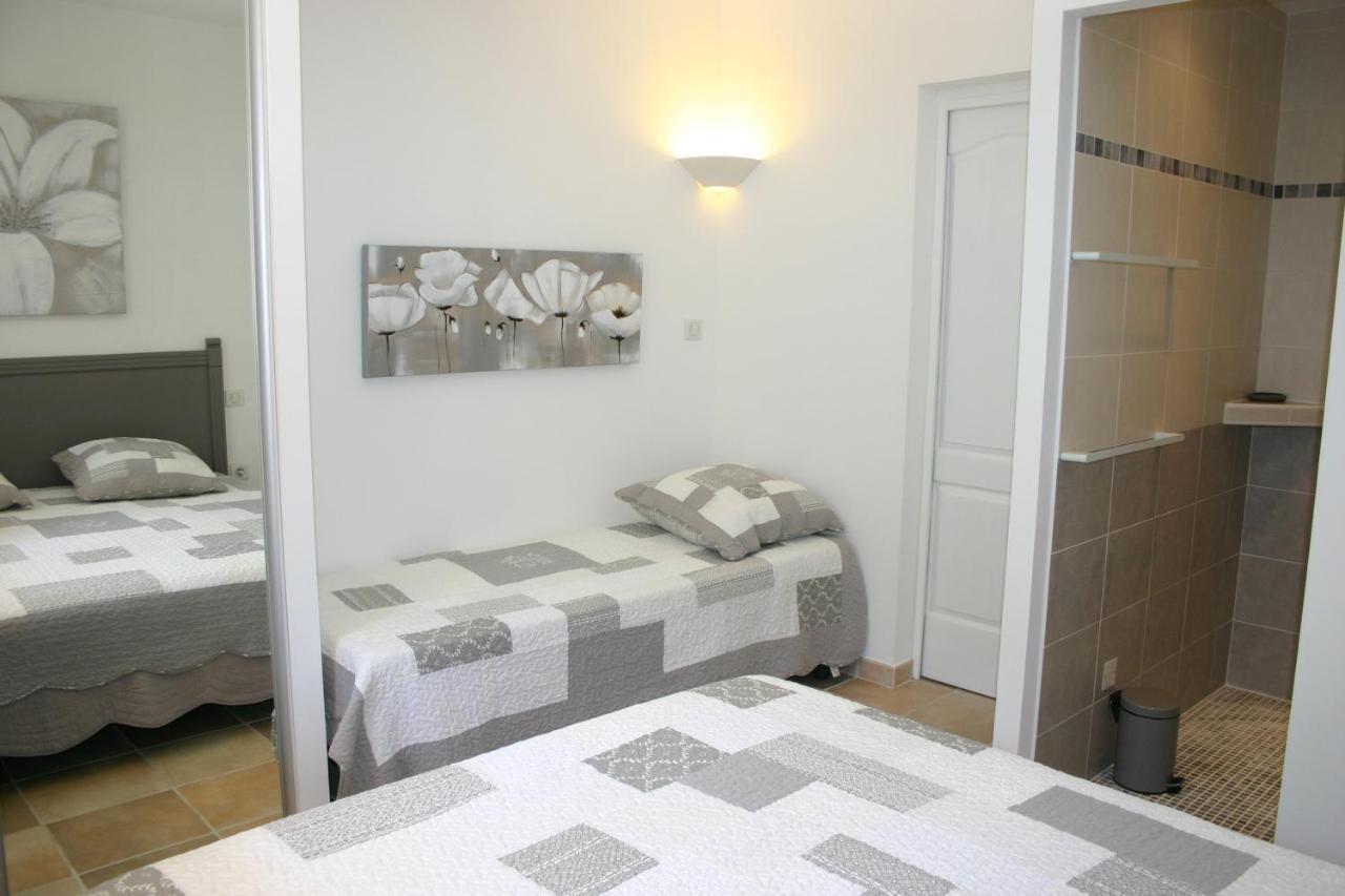 A la Verte Campagne - Appartements / Gîtes Roquebrune-sur Argens Extérieur photo